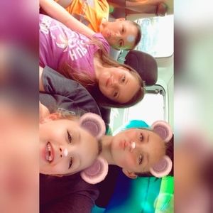 Meet your Posher, Amber